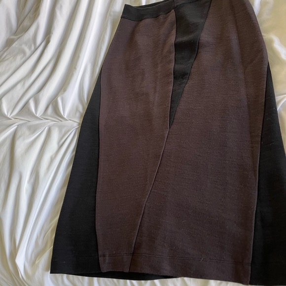 Morgan Le Fay 2 piece outfit suit sweater skirt S near new Co Ord - Picture 4 of 12